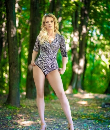 Ствую тебя! Я - твоя креативная, нежная и опытная компаньонка! 🌸 Со мной ты окунешься в мир наслаждения и настоящего релакса.⭐
Я идеально владею искусством соблазнения и знаю, как доставить тебе незабываемое удовольствие. 😏
У меня есть множество услуг, которые подарят тебе незабываемые эмоции: классический секс, минет, эротический массаж, стриптиз... и это только начало! 💋
В Москве я знаю лучшие места для нашей встречи, где мы сможем насладиться друг другом и обрушиться на волну наслаждения. 💥
Мои фото ты можешь посмотреть в профиле - уверяю тебя, они отражают мою естественную красоту и сексуальность. 📷
Оставляю только положительные впечатления у каждого моего клиента, и мои отзывы - лучшее подтверждение этого. 💯
Так что не тяни со знакомством! Сделай шаг к незабываемым встречам, потому что я уже жду тебя в Москве! 🌃 Валерия